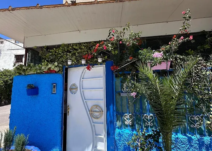 Anza Haven Surf House